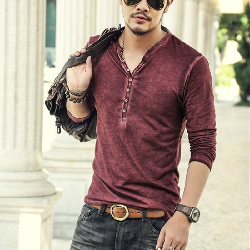 Vintage Distressed Men's V-Nec - Vintage Fashion Looks 评论和价格