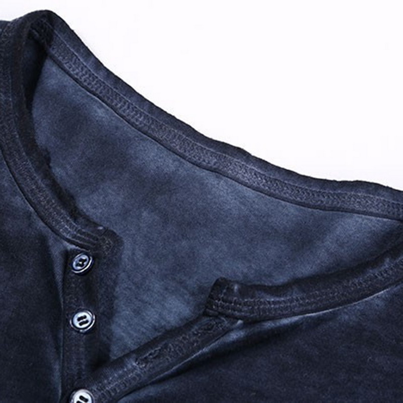 Vintage Distressed Men's V-Nec - Vintage Fashion Looks 评论和价格