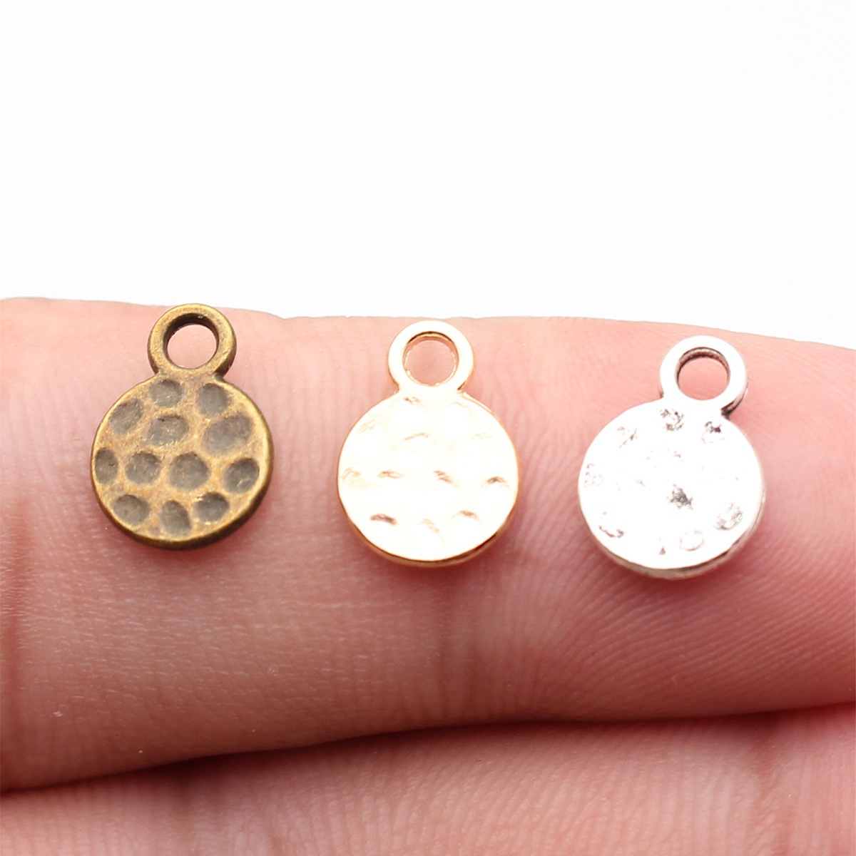 WYSIWYG 40pcs 11x8mm 3 Colors  - Vintage Fashion Online 评论和价格